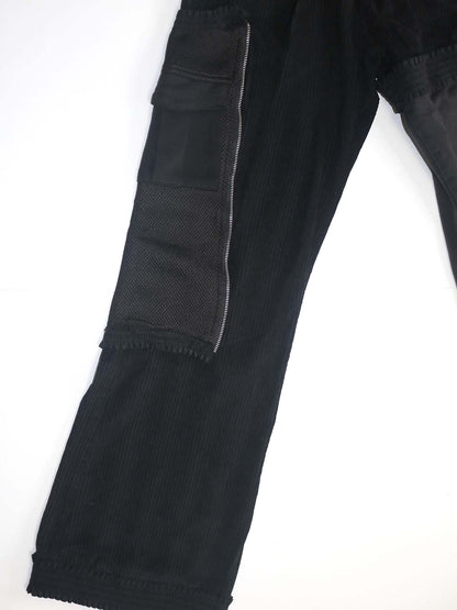 ASYMMETRICAL SLIM/WIDE STACKED RUFFLE PANTS