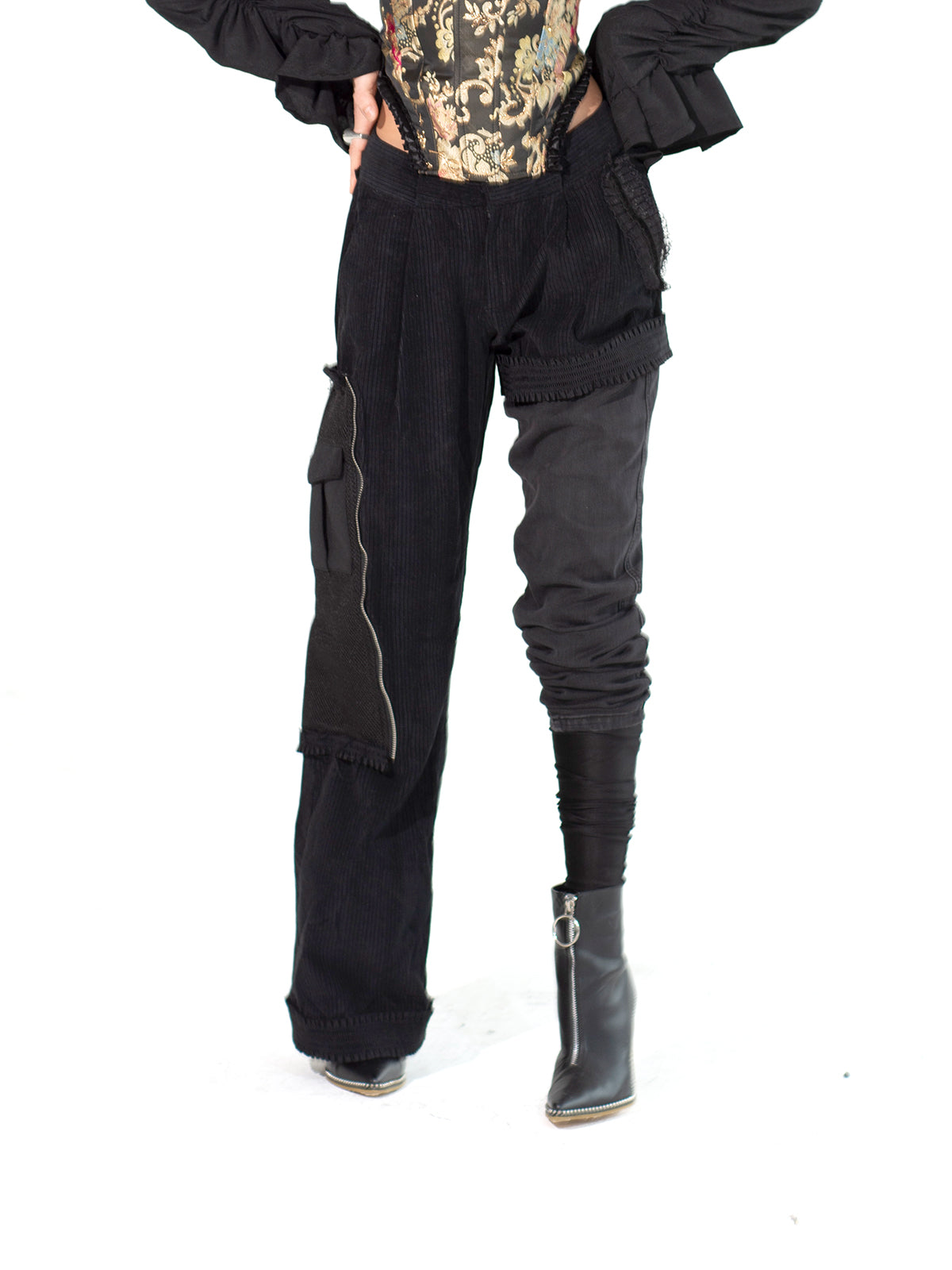 ASYMMETRICAL SLIM/WIDE STACKED RUFFLE PANTS