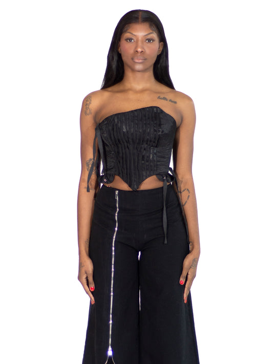 ASYMETRICAL RUFFLE TRIM GROMMET CORSET