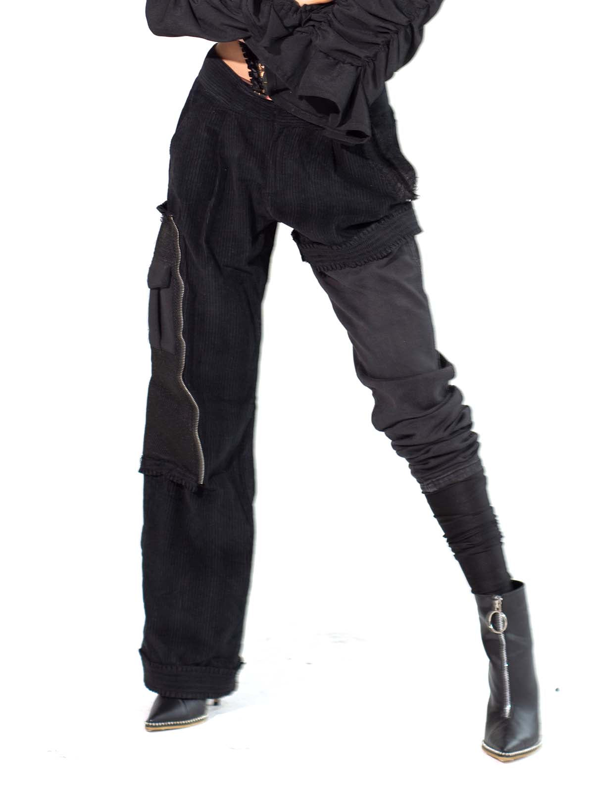 ASYMMETRICAL SLIM/WIDE STACKED RUFFLE PANTS
