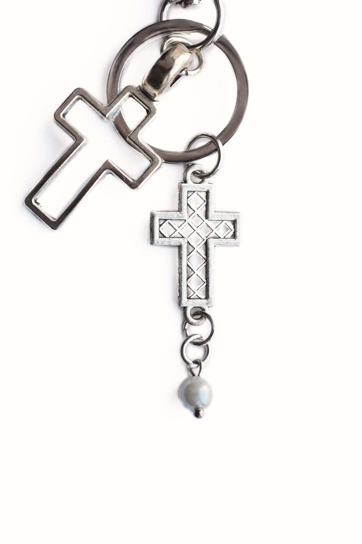 DOUBLE CROSS PEARL KEYCHAIN